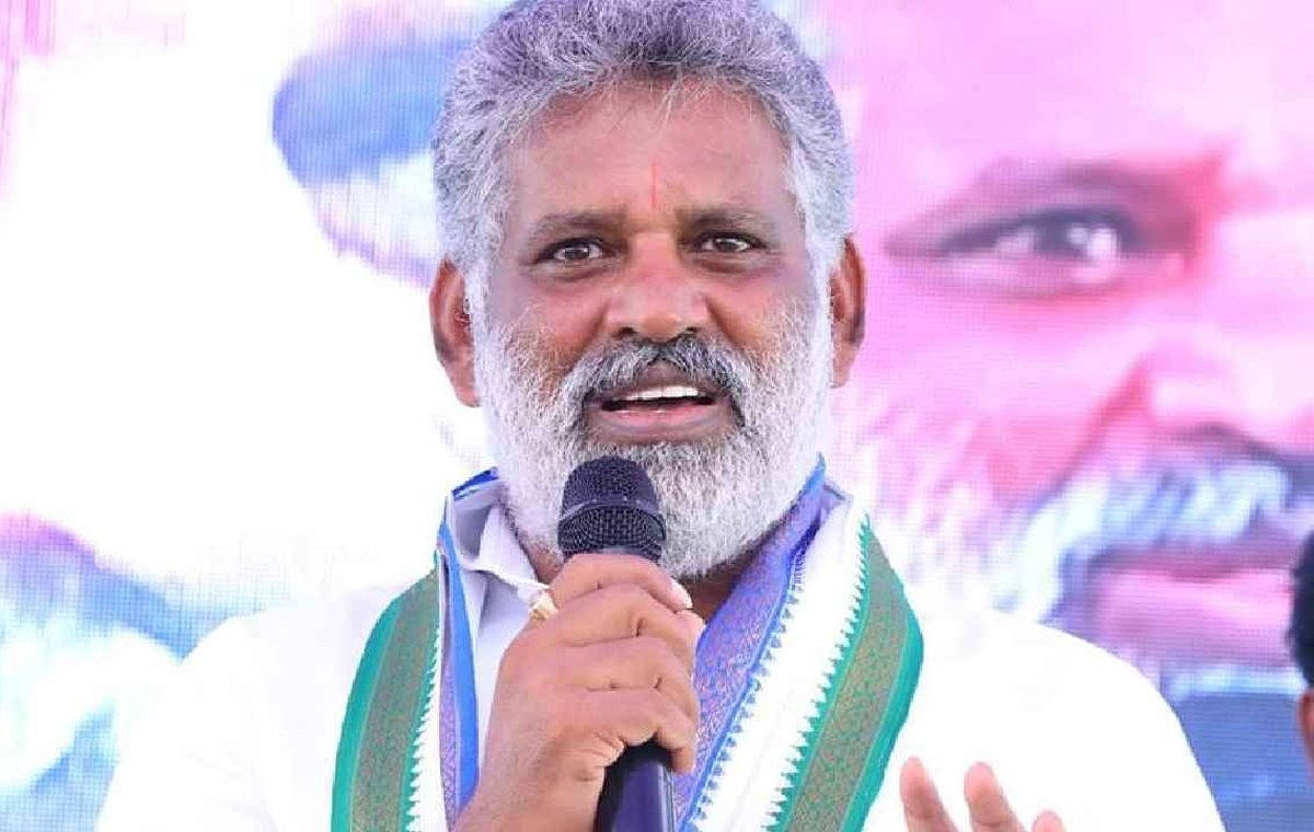 Notices issued to Chevireddy Bhaskara Reddy over corruption in Tuda