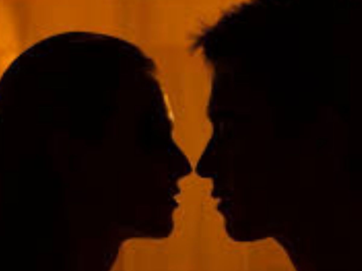 Aunty caught red-handed by husband having affair with boyfriend