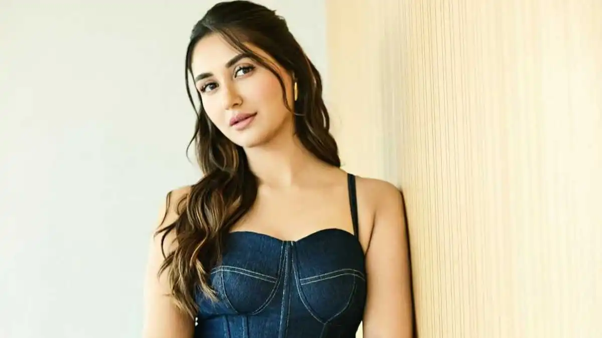 Jewel Thief fame Nikita Dutta tests positive for coronavirus
