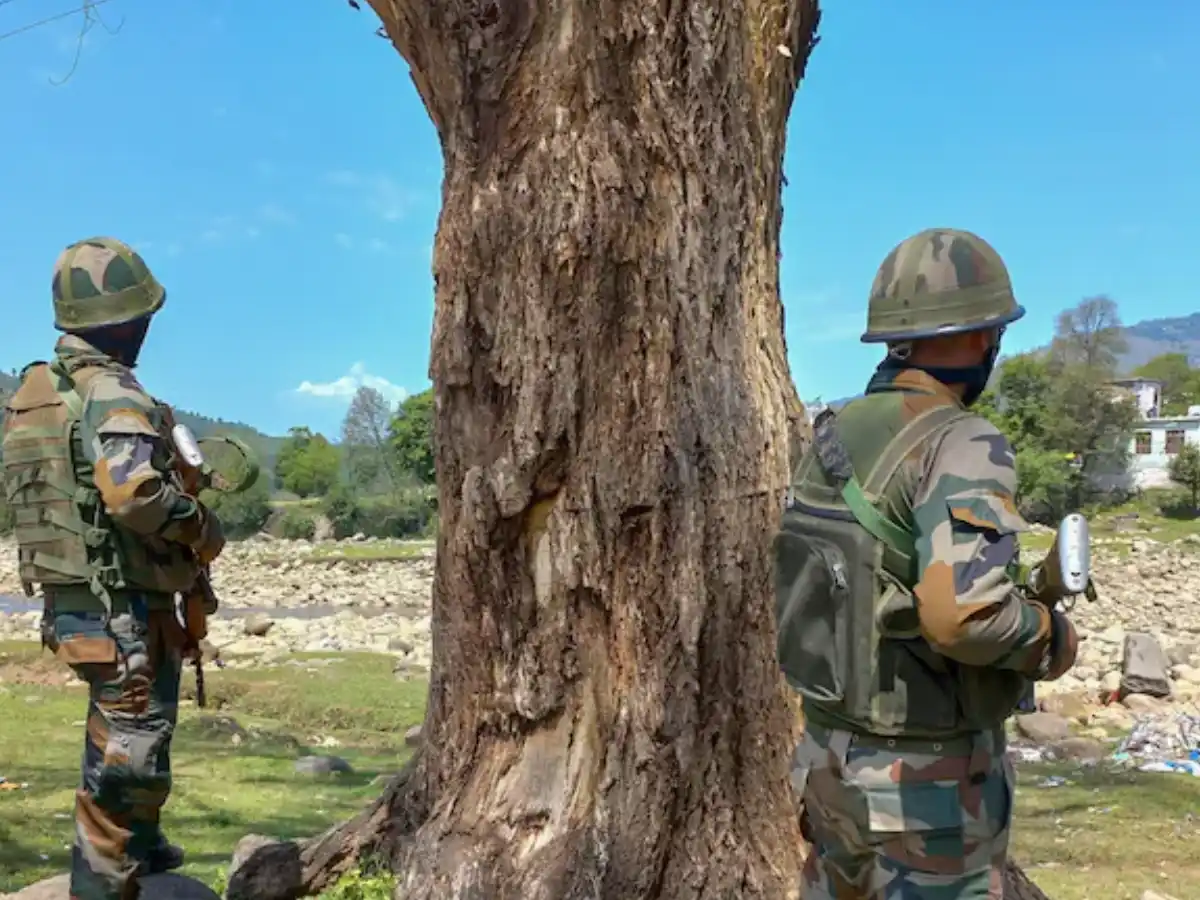 Another major encounter took place in Chhattisgarh. Five Maoists were killed in this major encounter.