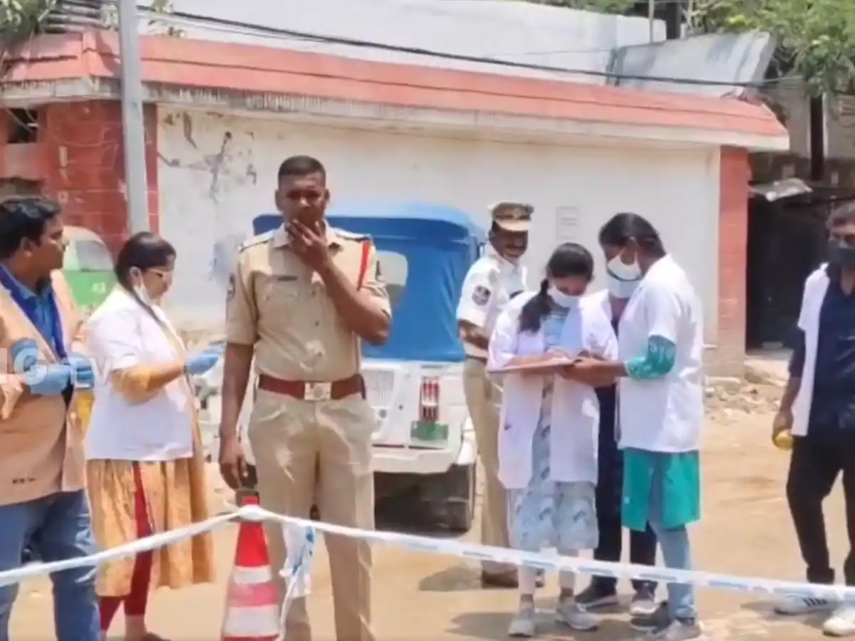 Man brutally murdered on a main road in Nampally, Hyderabad