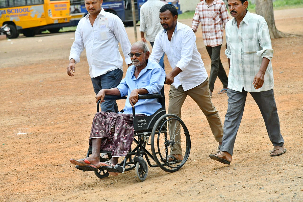 Issuance of unique disability identity cards for the welfare of the disabled