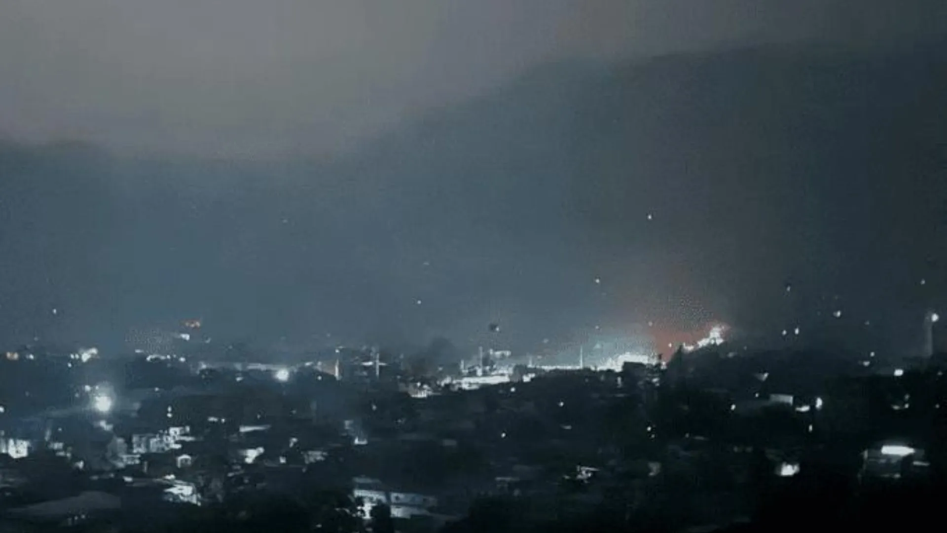 Pakistan violates ceasefire