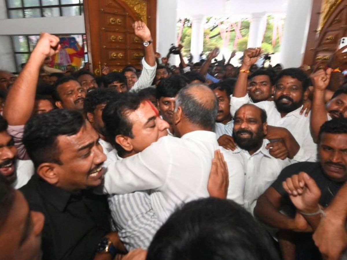 Harish Rao gave KTR a hug and took him inside