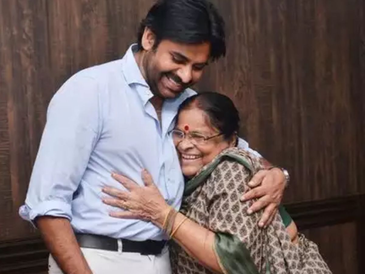 AP Deputy Chief Minister PAWA KALYAN, PAWA KALYAN mother