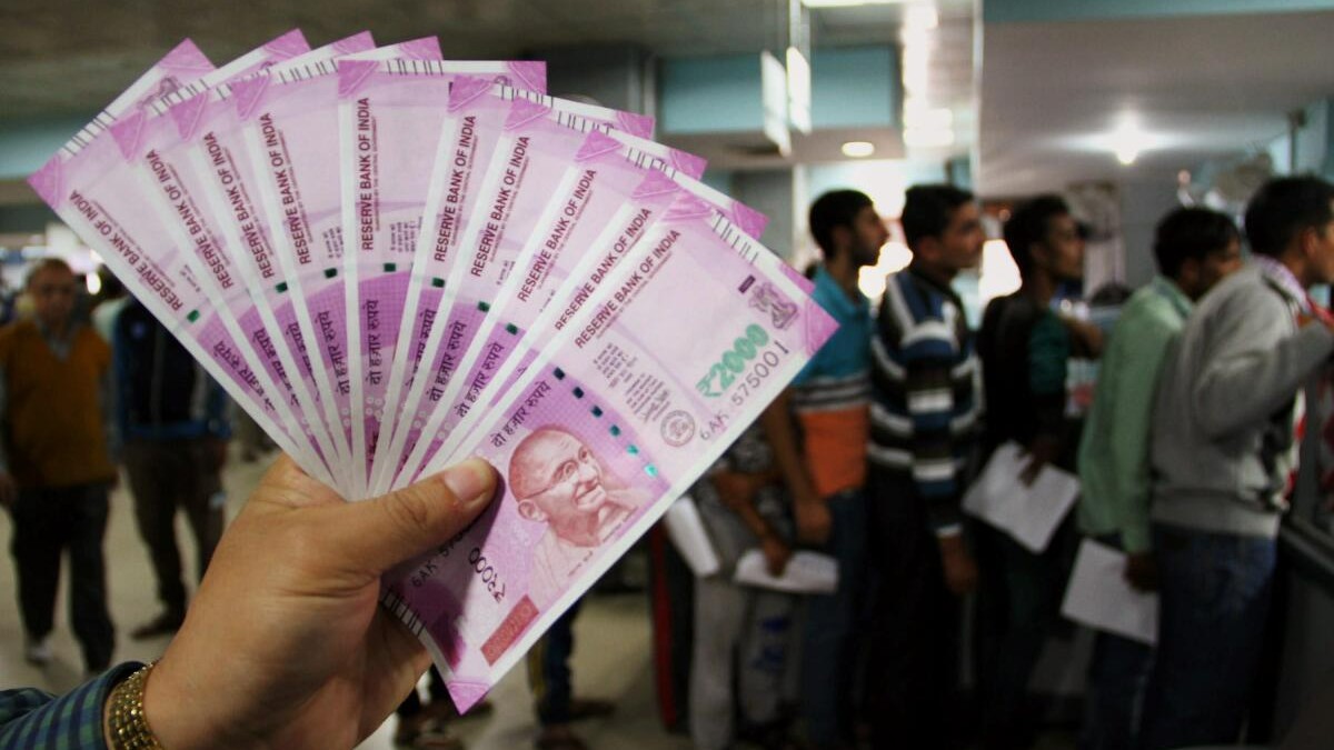 Rs 2000 notes worth Rs 6,181 crore still in circulation after two years of withdrawal, says RBI