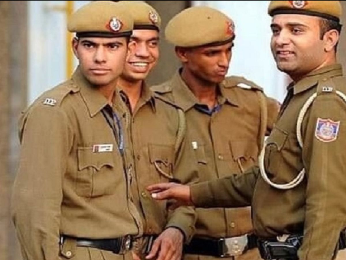 12,569 applications for 28 Home Guard posts
