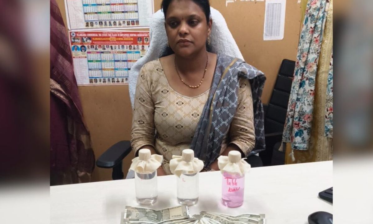Deputy State Tax Officer Caught Taking Bribe in Hyderabad