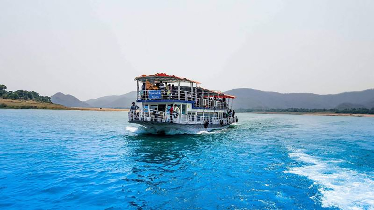 The government has issued a big alert for those going on the Papikondalu Yatra