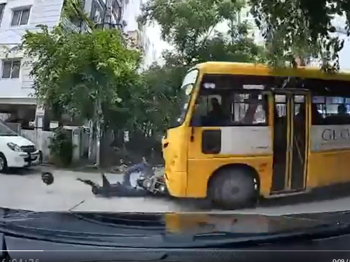 miyapur, road accident