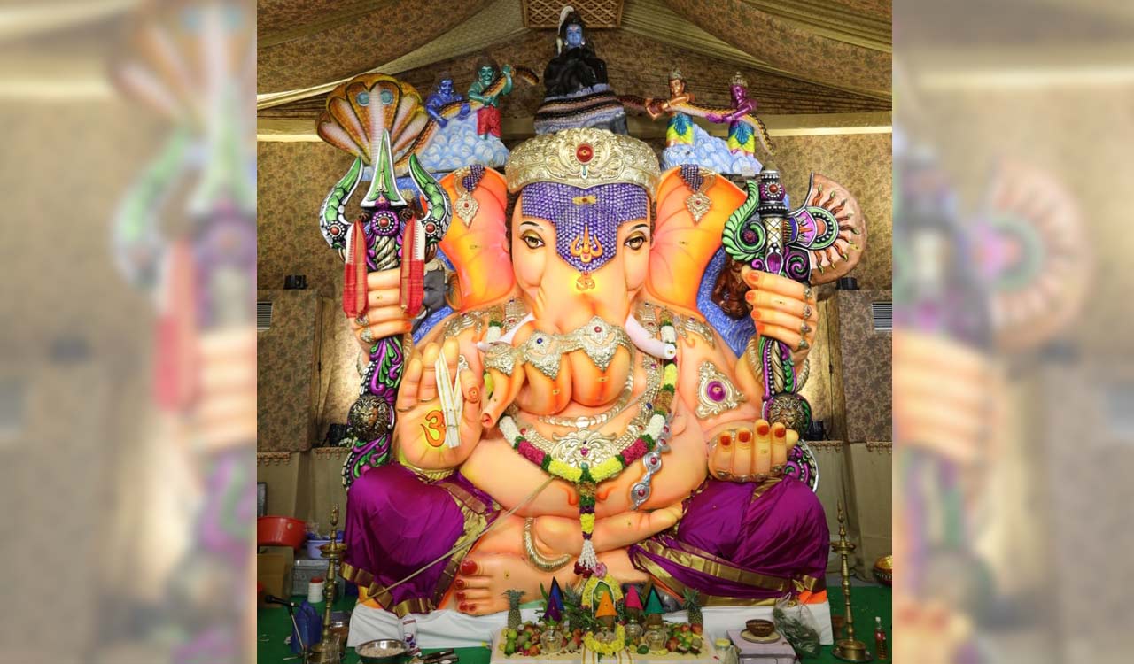 Huge income,balapur laddu acution, Balapur Hundi