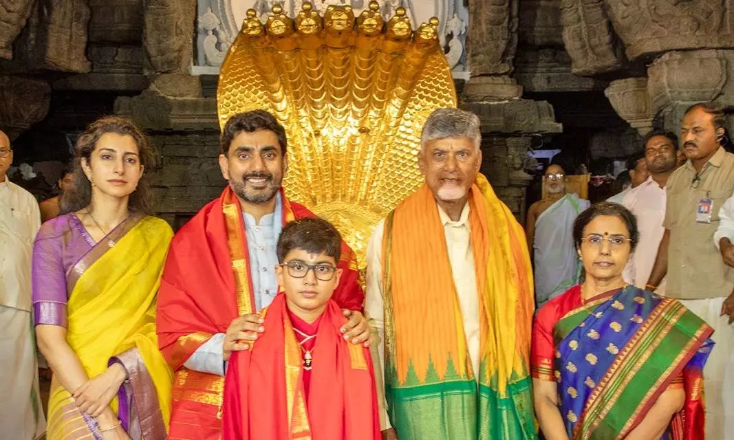 Chandrababu Naidu gifts silk clothes to Tirumala Lord