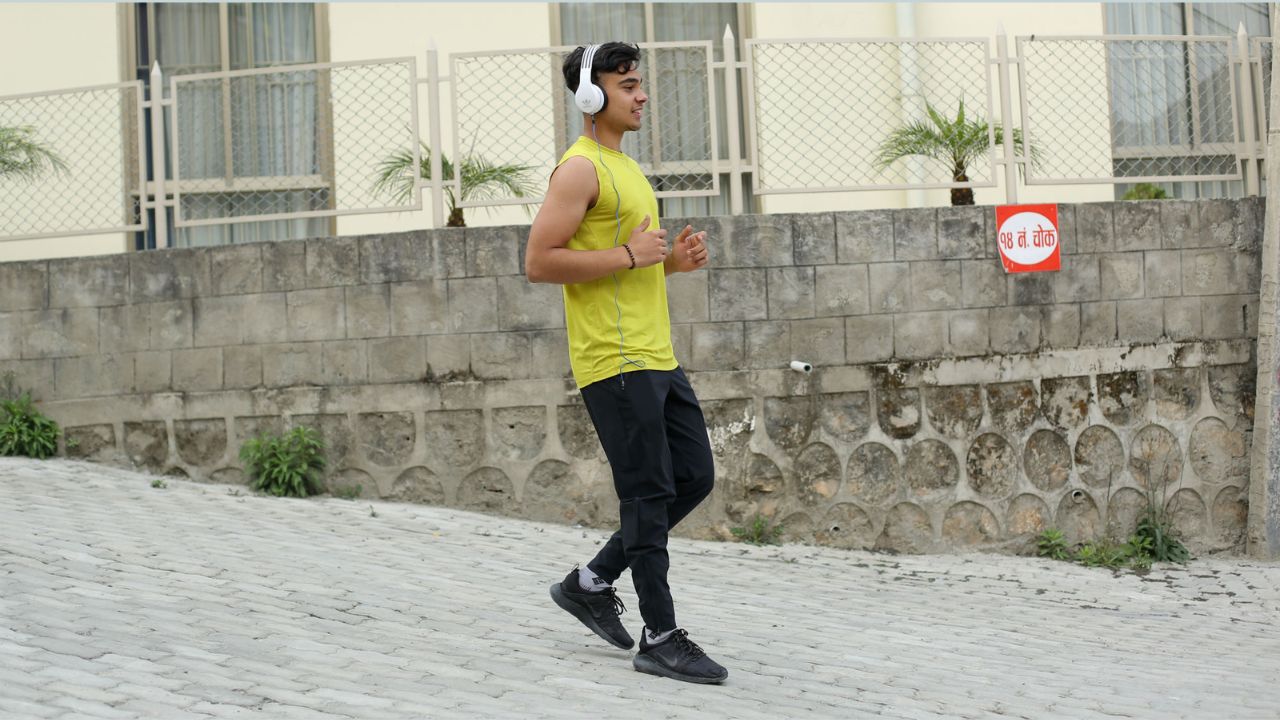 Why Reverse Walking Can Be Healthier Than Jogging
