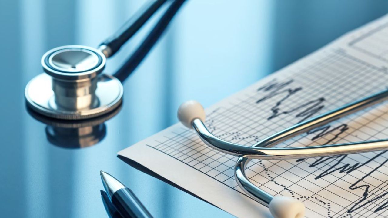 Revolutionary AI Device to Monitor Heart Health in Real-Time