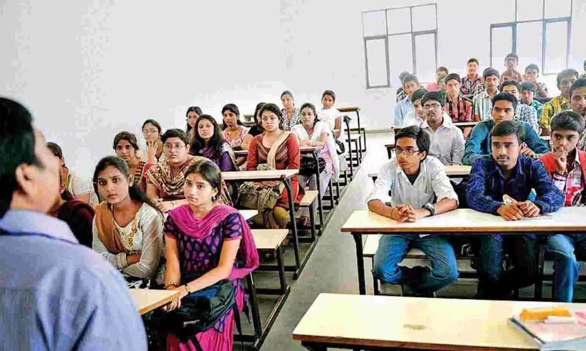 Management call off the strike College will operate as usual from today