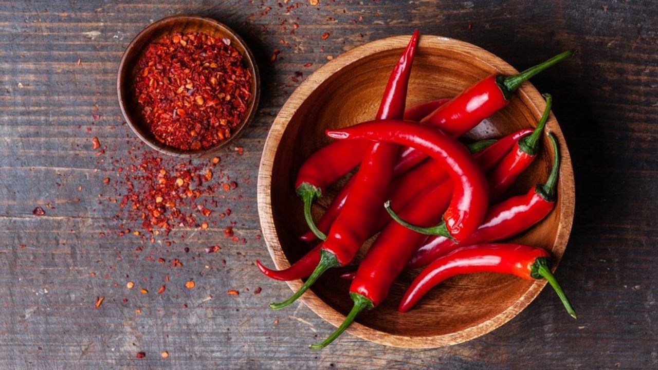 The Real Reason Behind Tears When You Eat Spicy Food!