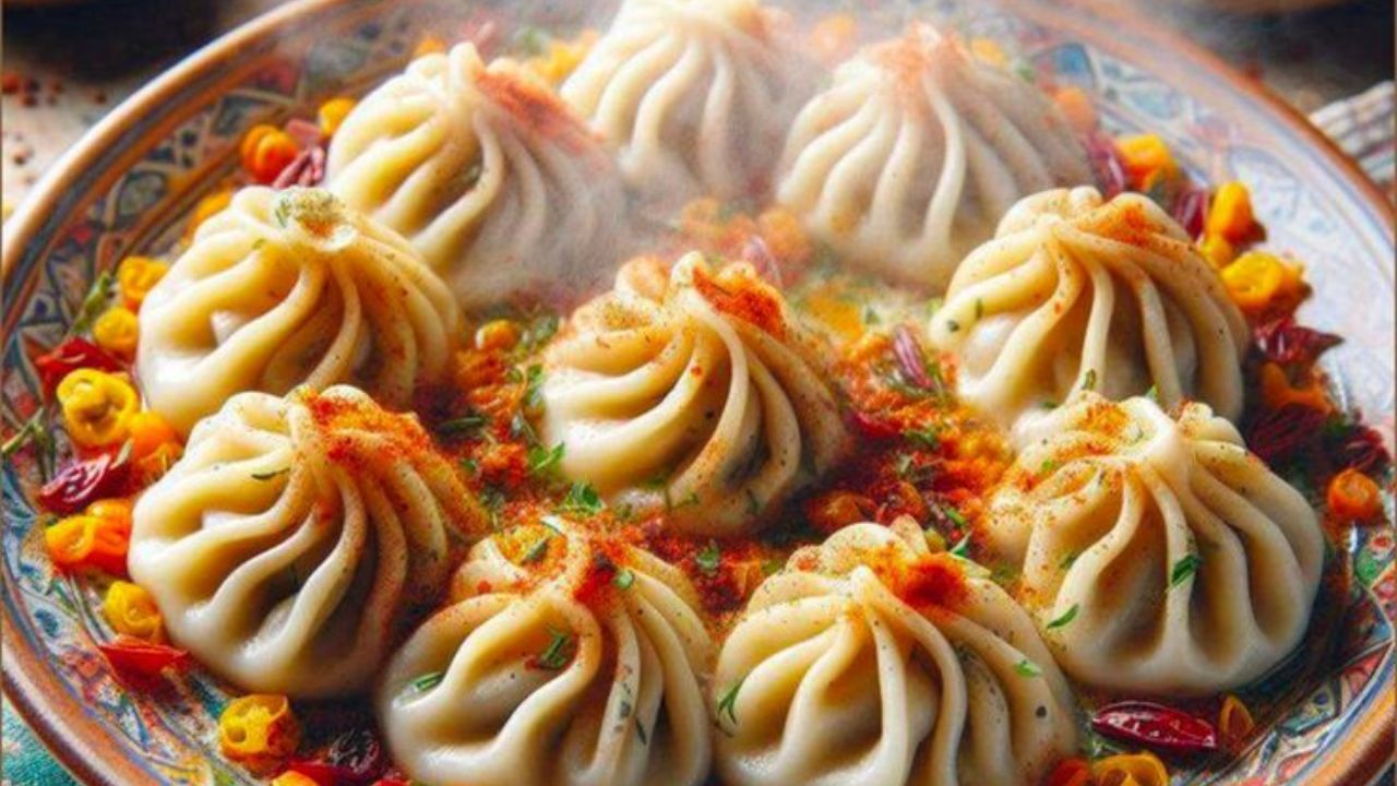 Love Eating Momos? These Heart-Safe Tips Are a Must!