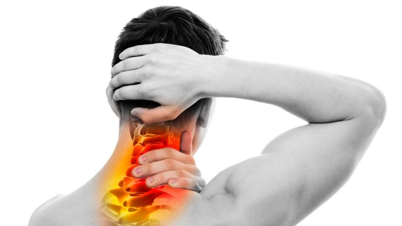 Try These Tips to Relieve Neck Stiffness Naturally