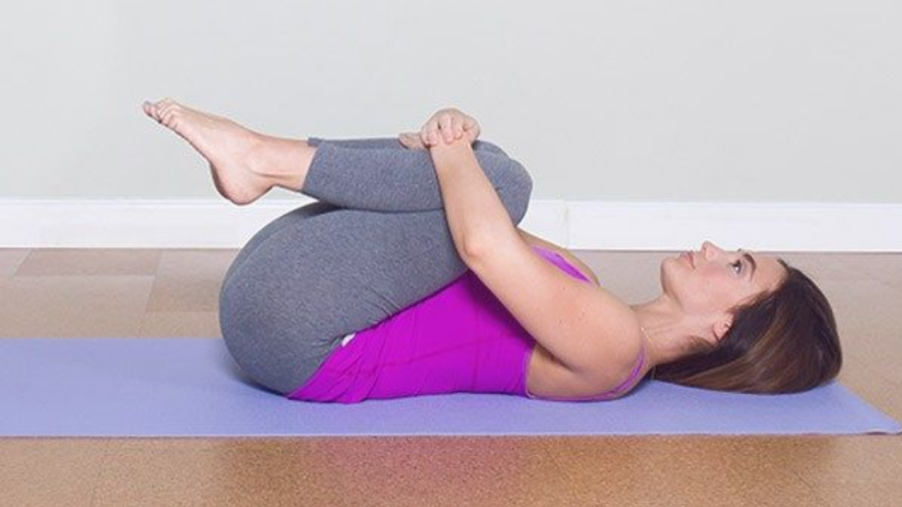 2-Minute Exercise to Reduce Stomach Gas Naturally