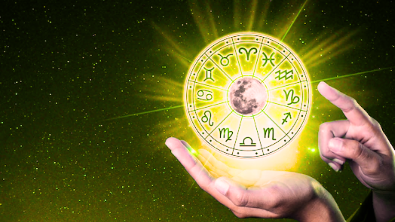 Horoscope Today: Chaturgrahi Yoga Favors Aries and 4 Other Zodiac Signs