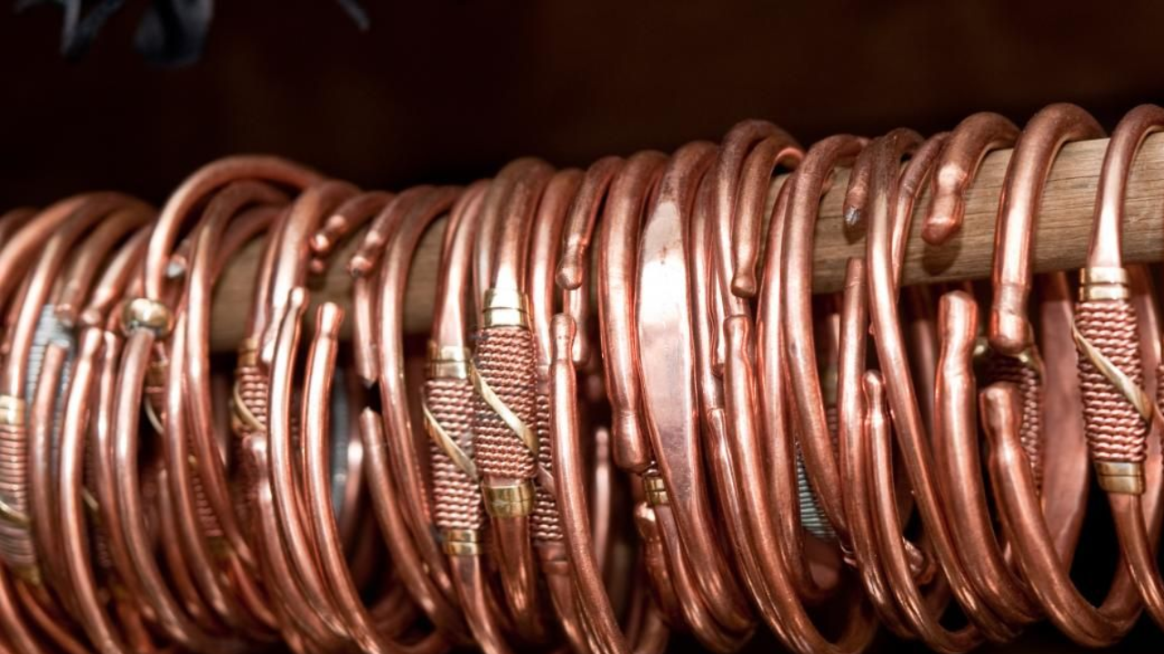 Amazing Auspicious Benefits of Wearing a Copper Bracelet
