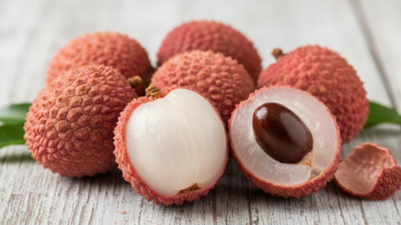 Not Mango or Watermelon – Lychee Is the Real Superfruit!