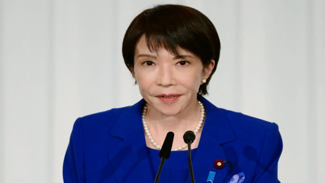 Political Turmoil in Japan: What Led to the Dissolution of Parliament?