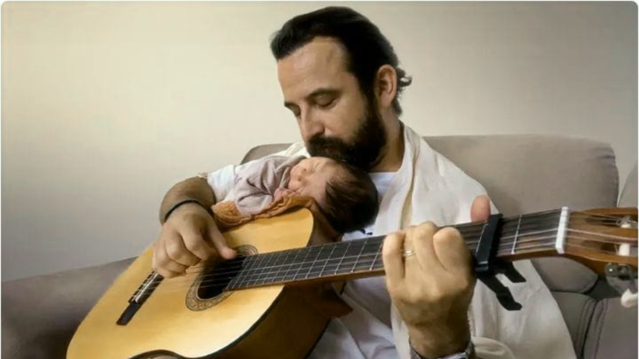 Danish Artist Breaks Indian Record with ‘I Love You’ Song in 521 Languages