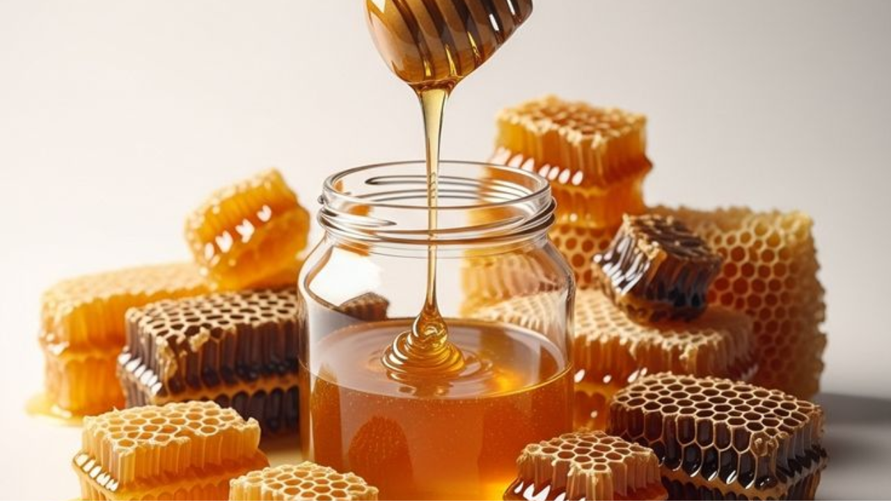 Honey’s Timeless Nature: Fascinating Truths You Should Know