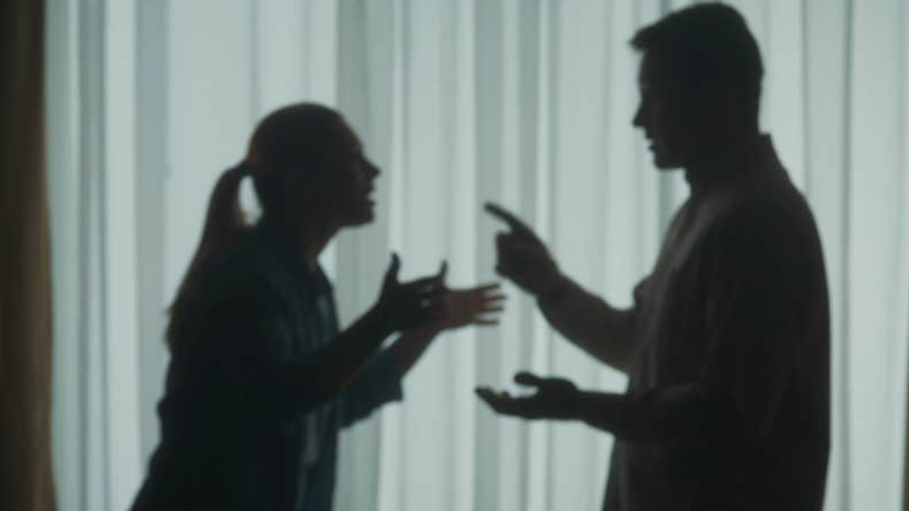 Tired of Trying Alone? These Are the Relationships to Let Go