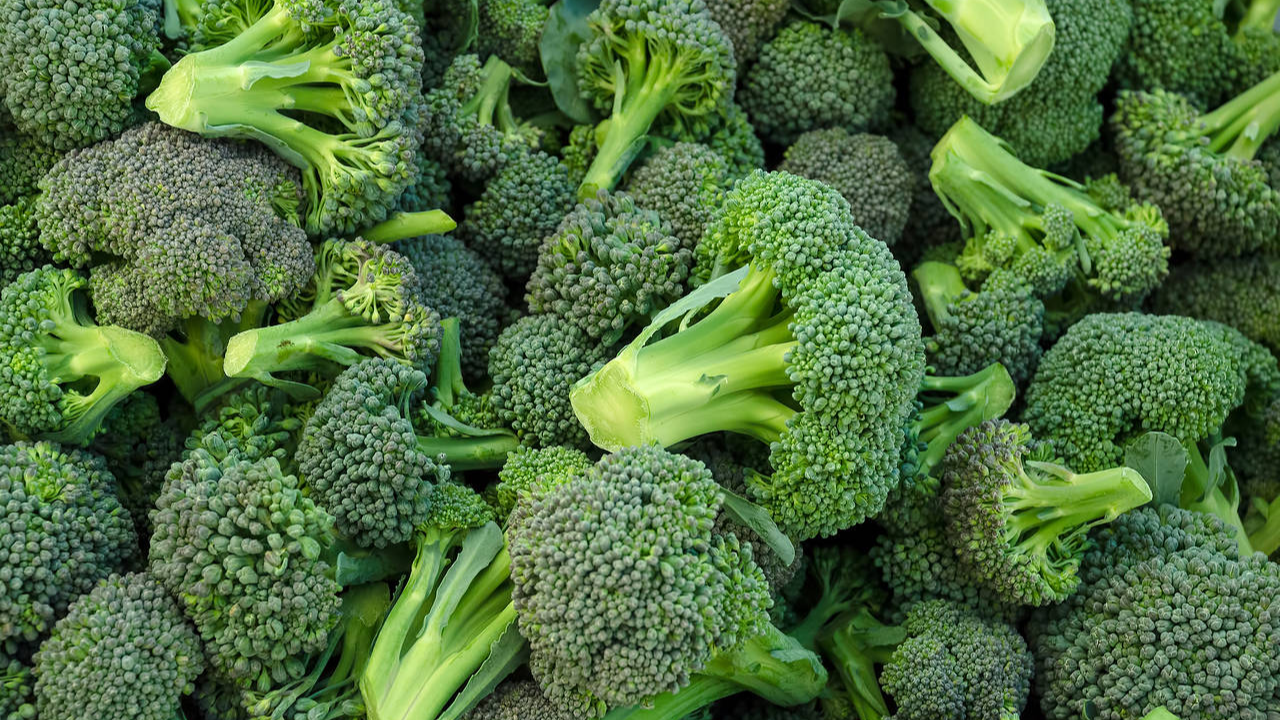 Can Broccoli Fight Cancer? Here’s What Science Really Says